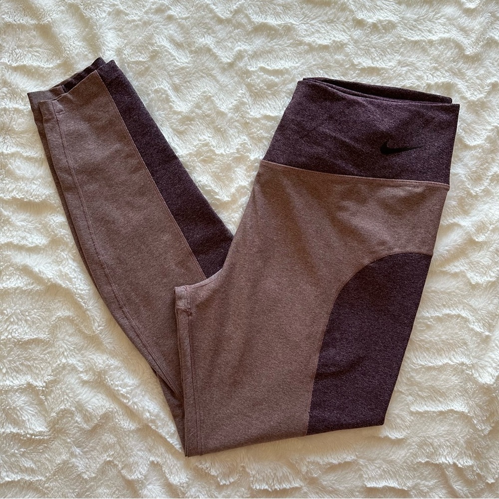Nike XXL Dri Fit 7/8 Style Athletic Leggings Color Block Purple Mauve